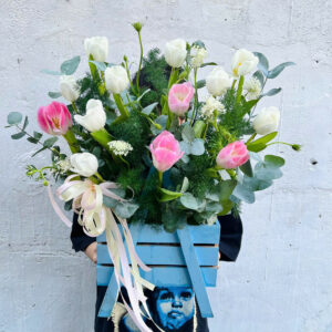 Lẳng hoa tulip chúc mừng 006